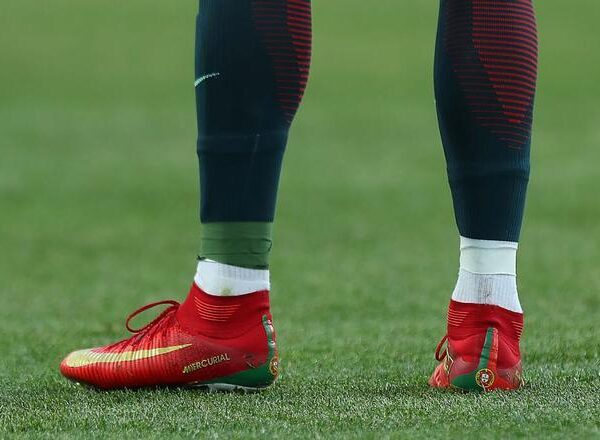 Cristiano Ronaldo, dos dobletes consecutivos para seguir ampliando la distancia con Leo Messi