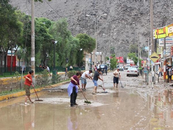 Las lluvias que afectan Perú dejan un muerto y dos desaparecidos