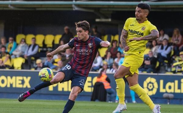El Villarreal B se topa con un inspirado Adrián Fernández