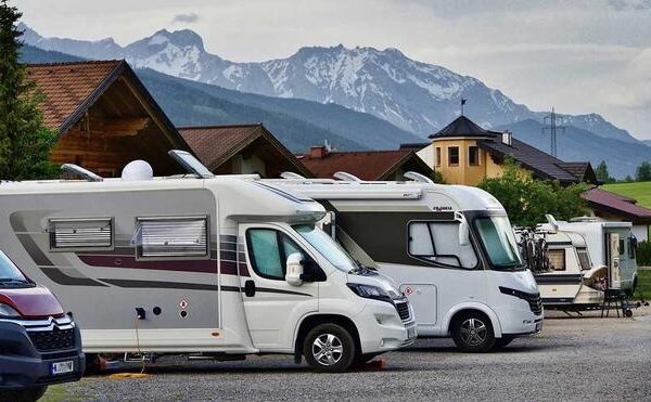 ¿Vas a viajar este verano en autocaravana o camper? Mira estas cinco rutas