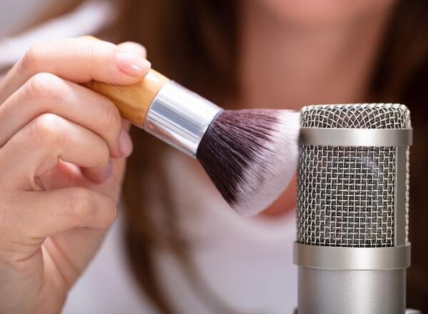 Qué es el ASMR: el “método” para relajarse y dormir que triunfa en redes