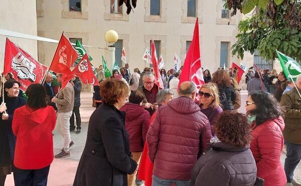 Otro desafío a la ministra Llop tras el pulso de los LAJ: los funcionarios también quieren cobrar más