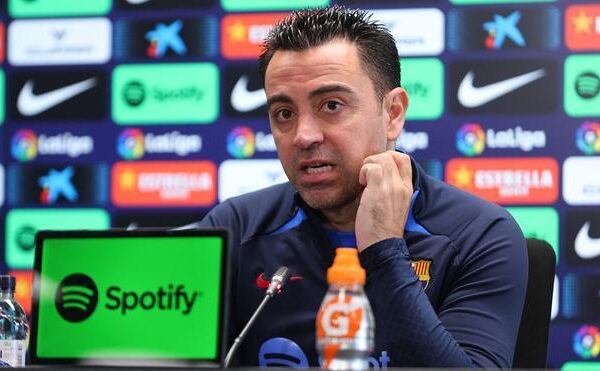 Xavi: “En el vestuario no hablamos de casos extradeportivos”