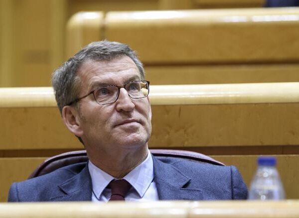 Feijóo se reúne en Estocolmo con el primer ministro de Suecia