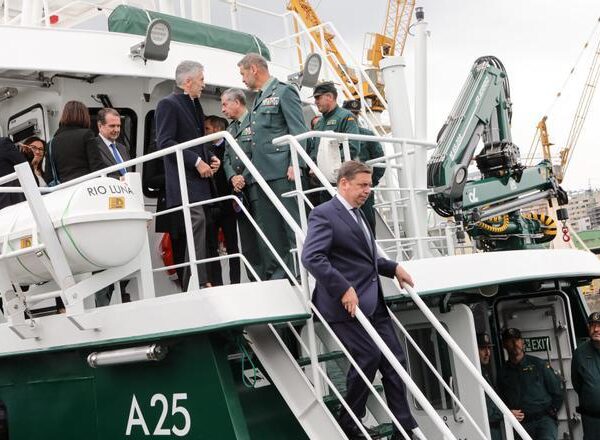 Planas destaca la cooperación con Guardia Civil en la lucha contra la pesca ilegal, donde España es “pionera”