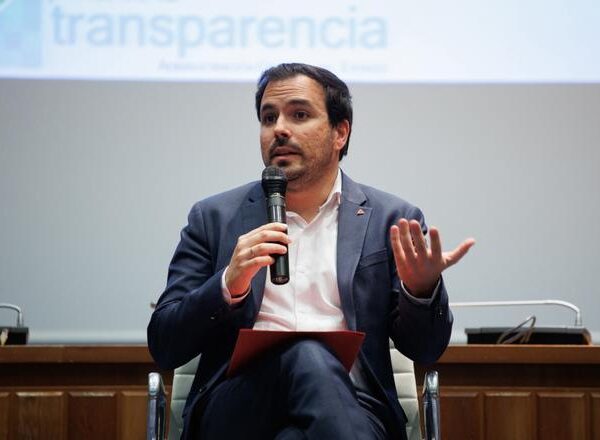 Garzón hace un llamamiento a Podemos para acudir al acto de Sumar de Yolanda Díaz