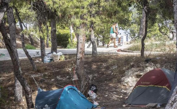 Matan a un hombre de una puñalada y otros dos resultan heridos tras una reyerta en Alicante