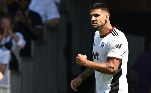 ¿Qué pasa con Mitrovic?