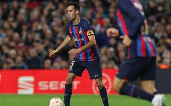 Xavi explica cómo va la renovación de Busquets