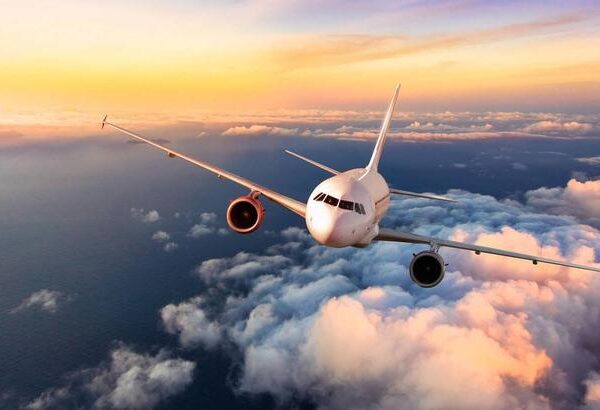 Plantean prohibir los viajes cortos en avión en España siempre que se pueda ir en tren