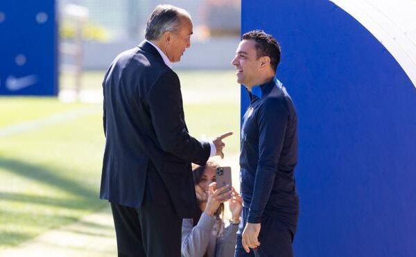 El Barça reafirma su confianza total en Xavi para el futuro
