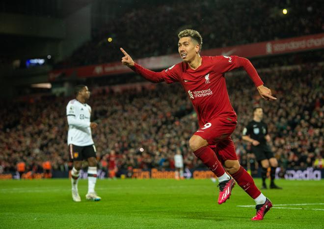 En Inglaterra dan por hecho el acuerdo entre Firmino y el Barça