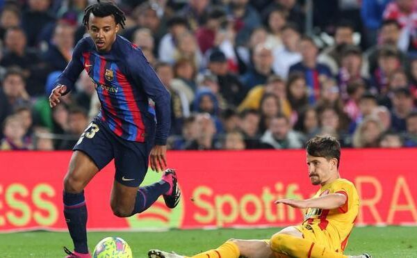 Koundé: “Es una decepción, porque queríamos ganar y dejar al Madrid a quince puntos”