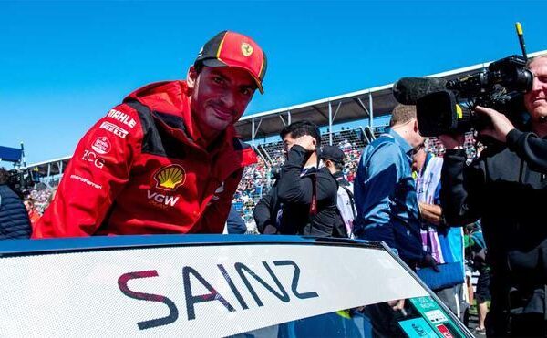 Ferrari cree que la FIA se equivocó con Sainz