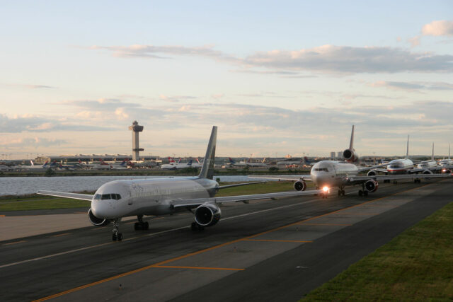 NY: reducirán vuelos este verano Delta, United, Jetblue y American