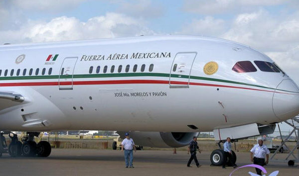 AMLO vende el avión presidencial “para devolverle al pueblo lo robado”