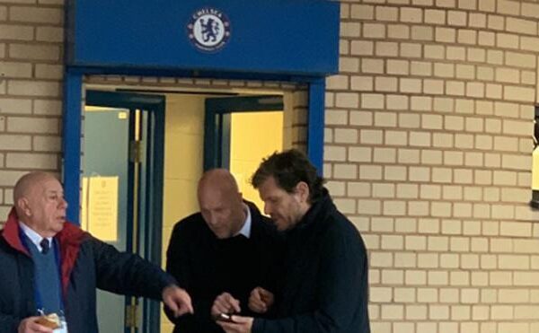 Mateu Alemany y Jordi Cruyff, ‘cazados’ en Stamford Bridge