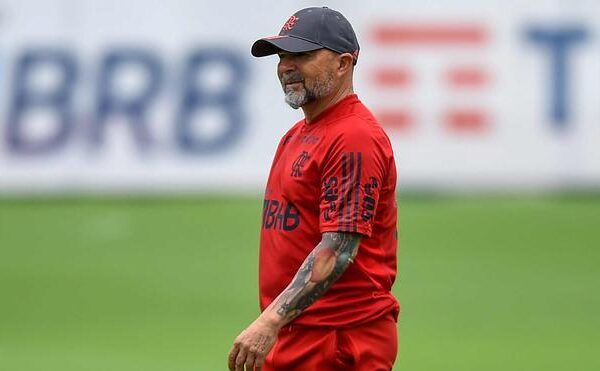 Sampaoli, un debut con urgencias