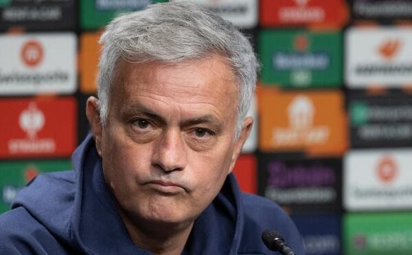 Cassano vuelve a cargar contra José Mourinho