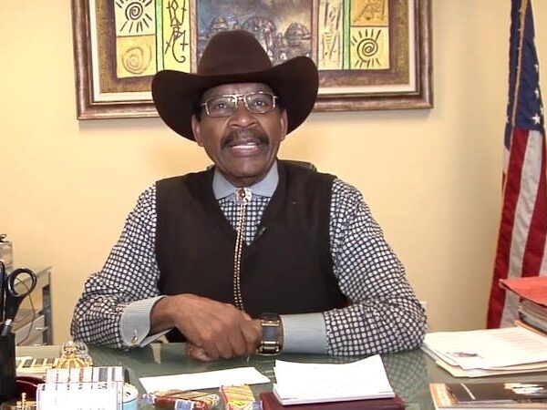 LO QUE USTED DEBE SABER Rev. Rubén Díaz Bronx, Nueva York