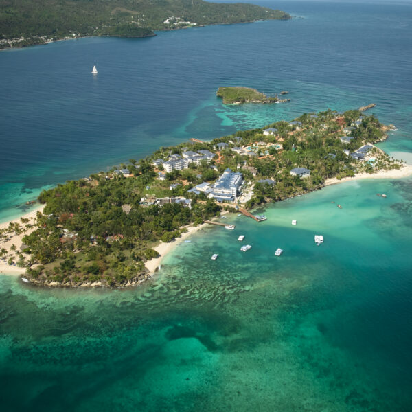 Cayo Levantado alberga el primer arboreto acreditado de la República Dominicana de la mano de la Fundación Eco-Bahia