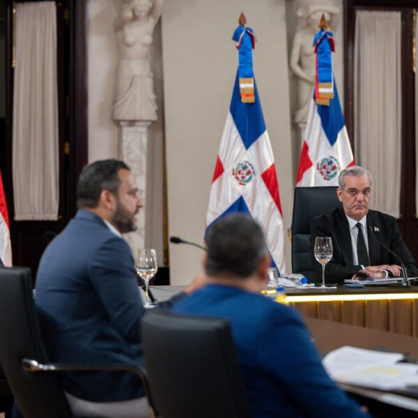 Gobierno destaca que la tasa de pobreza monetaria bajó 2.8 puntos este año con respecto a 2025