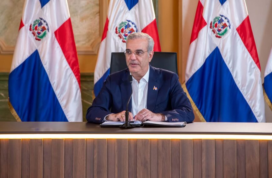Gobierno triplica viviendas encontradas en Ciudad Juan Bosch: pasaron de 4,600 a 16,800, proyecto estaba quebrado