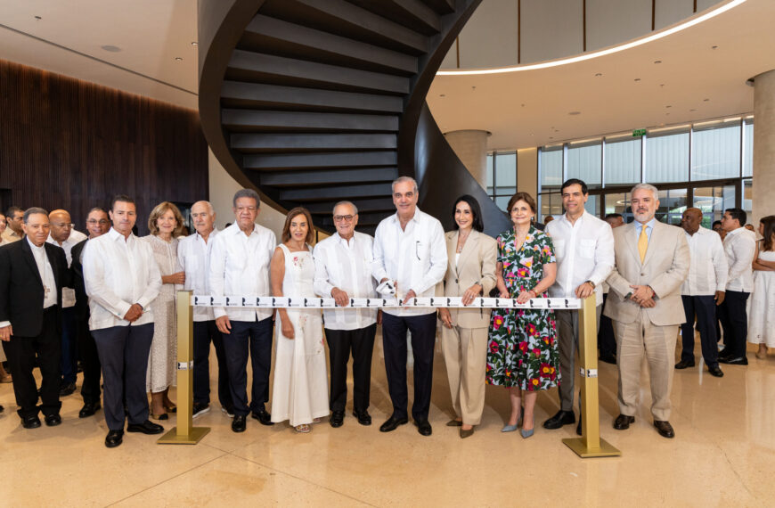 Centro Cultural Rainieri abre en Punta Cana