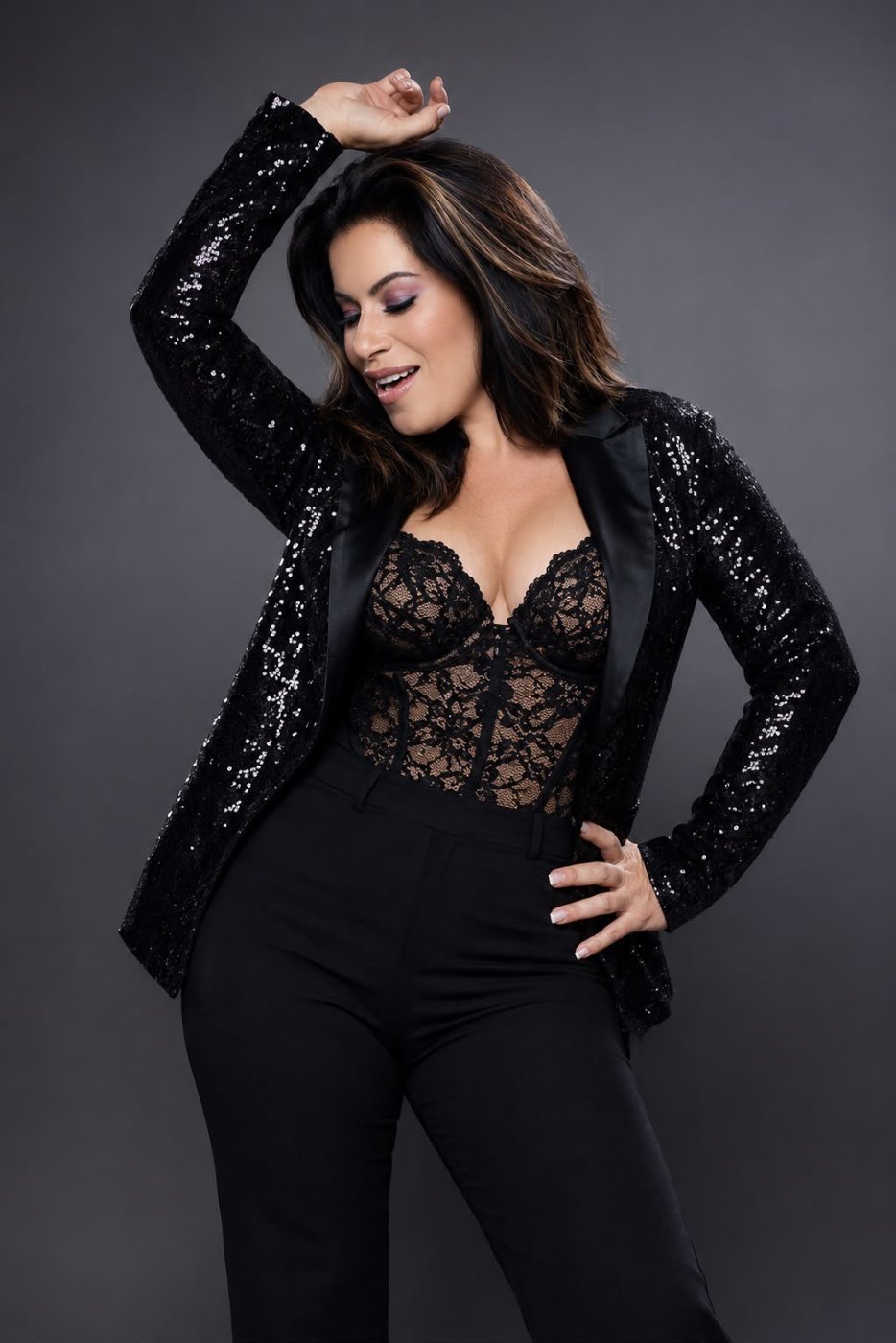 Valerie Morales presenta “Mala Decisión” desde República Dominicana